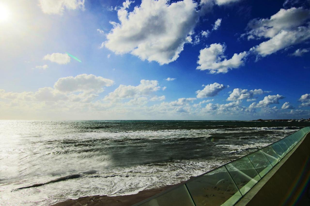 Phaedrus Living: Seaside Modern Flat Limnaria 123 Apartment Paphos Exterior photo